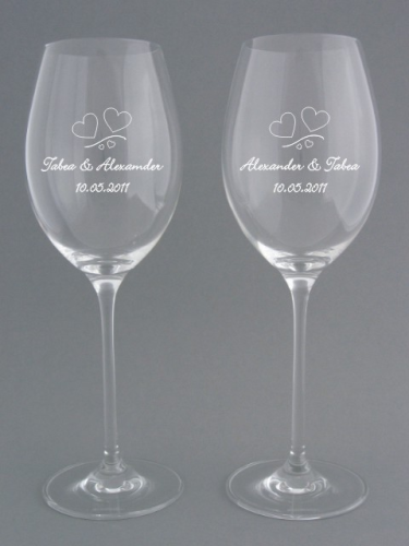 Weinglas "Cheers" Leonardo - Hochzeitsgläser mit Herzen (2er-Set)